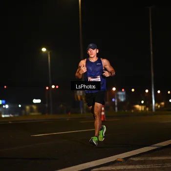 Runner Photo 7559905