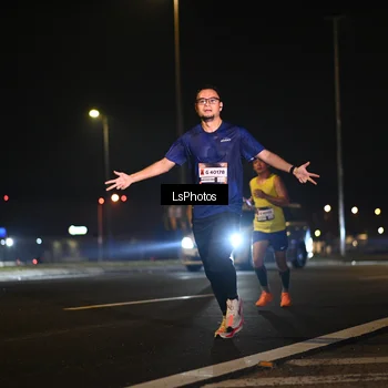 Runner Photo 7559910