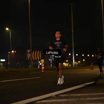 Runner Photo 7559923