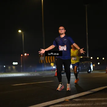 Runner Photo 7559924