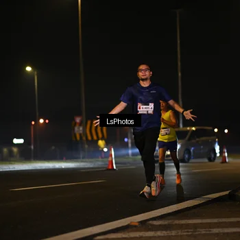 Runner Photo 7559925