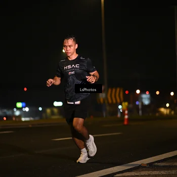 Runner Photo 7559928