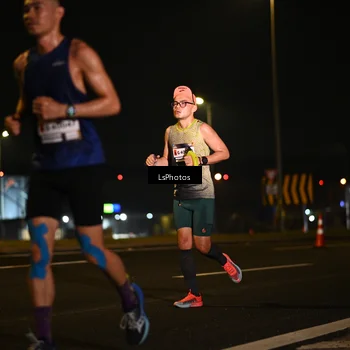 Runner Photo 7559937