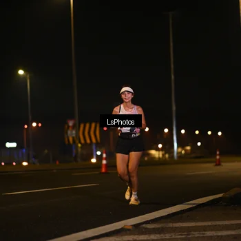 Runner Photo 7559947