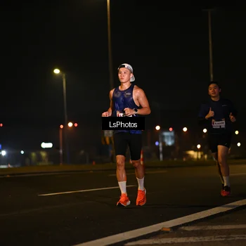 Runner Photo 7559958