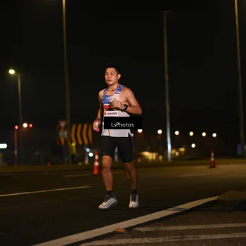 Runner Photo 7560006