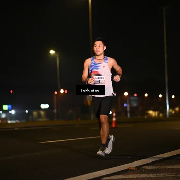 Runner Photo 7560007