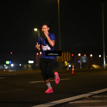 Runner Photo 7560027