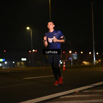 Runner Photo 7560032