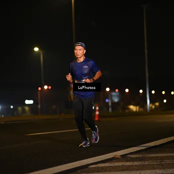 Runner Photo 7560035