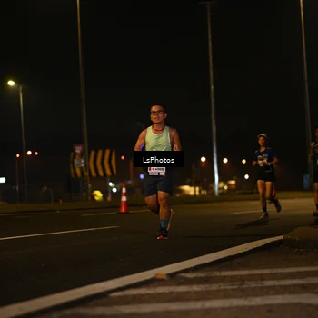 Runner Photo 7560040