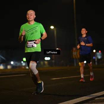 Runner Photo 7560050
