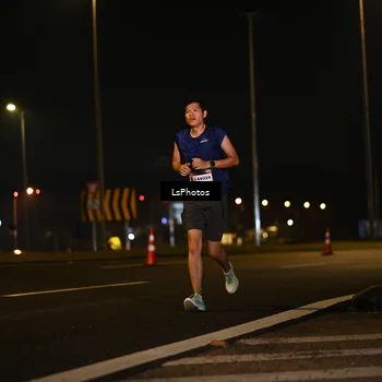 Runner Photo 7560059