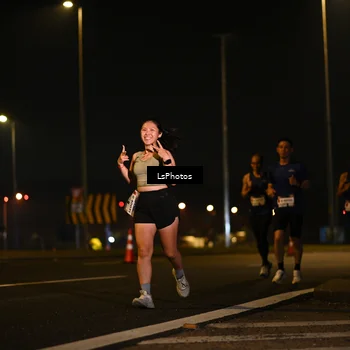 Runner Photo 7560069