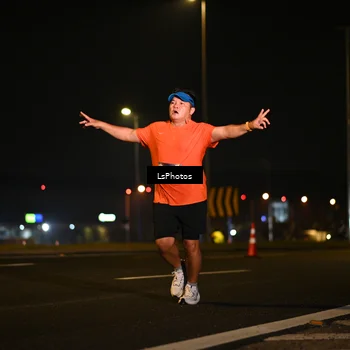 Runner Photo 7560083