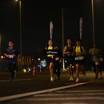 Runner Photo 7560085