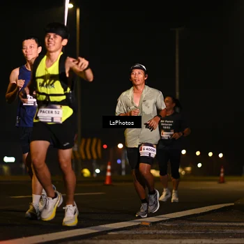 Runner Photo 7560093