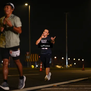 Runner Photo 7560096