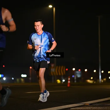 Runner Photo 7560114