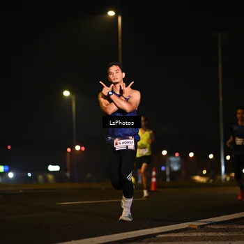 Runner Photo 7560121
