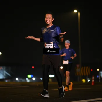 Runner Photo 7560154