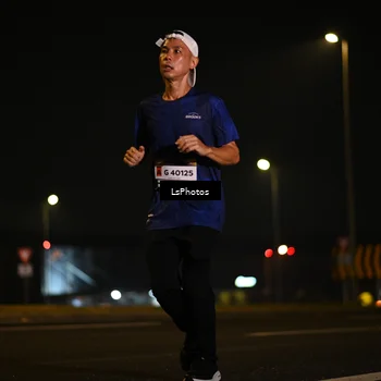 Runner Photo 7560162