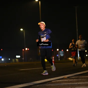 Runner Photo 7560180