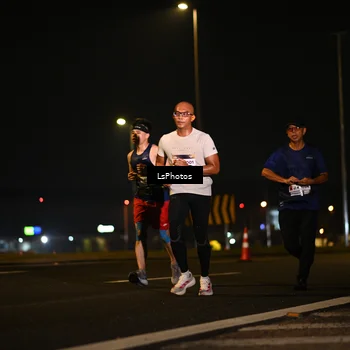 Runner Photo 7560190