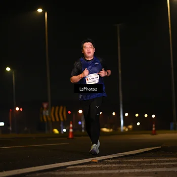 Runner Photo 7560208
