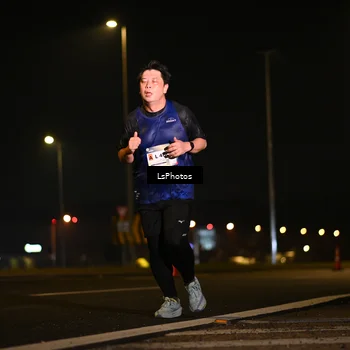 Runner Photo 7560209