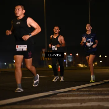 Runner Photo 7560223