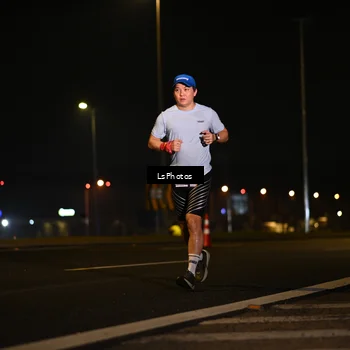 Runner Photo 7560231