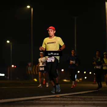Runner Photo 7560268