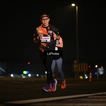 Runner Photo 7560282
