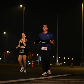 Runner Photo 7560311