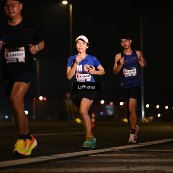 Runner Photo 7560332