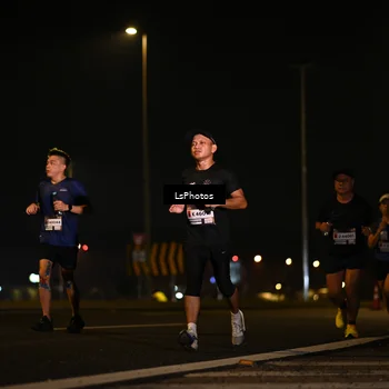 Runner Photo 7560333