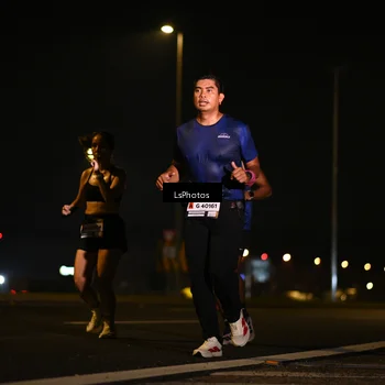 Runner Photo 7560337