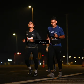 Runner Photo 7560345