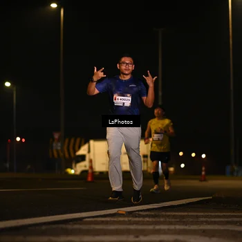Runner Photo 7560363