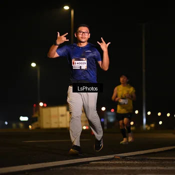 Runner Photo 7560365