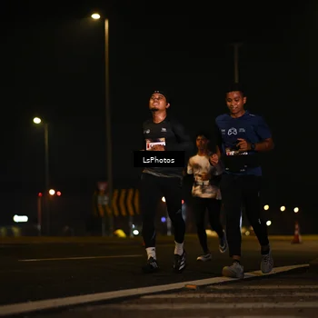 Runner Photo 7560376