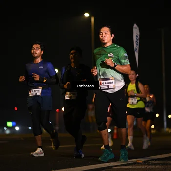 Runner Photo 7560387