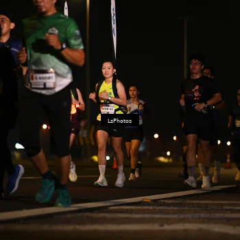Runner Photo 7560398