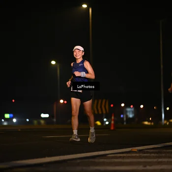 Runner Photo 7560404