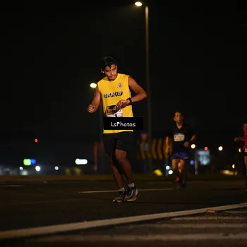 Runner Photo 7560417
