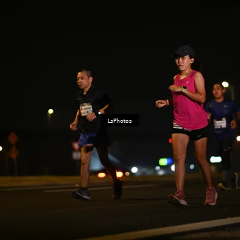 Runner Photo 7560418
