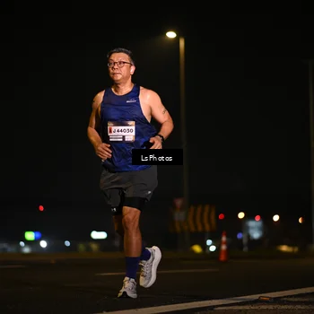 Runner Photo 7560428