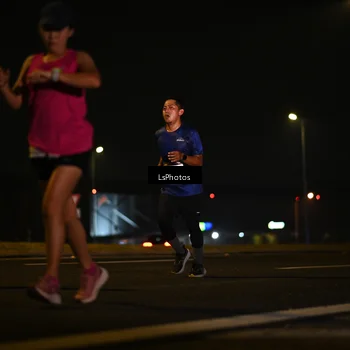 Runner Photo 7560431