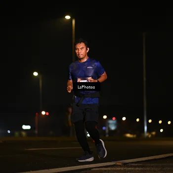 Runner Photo 7560432